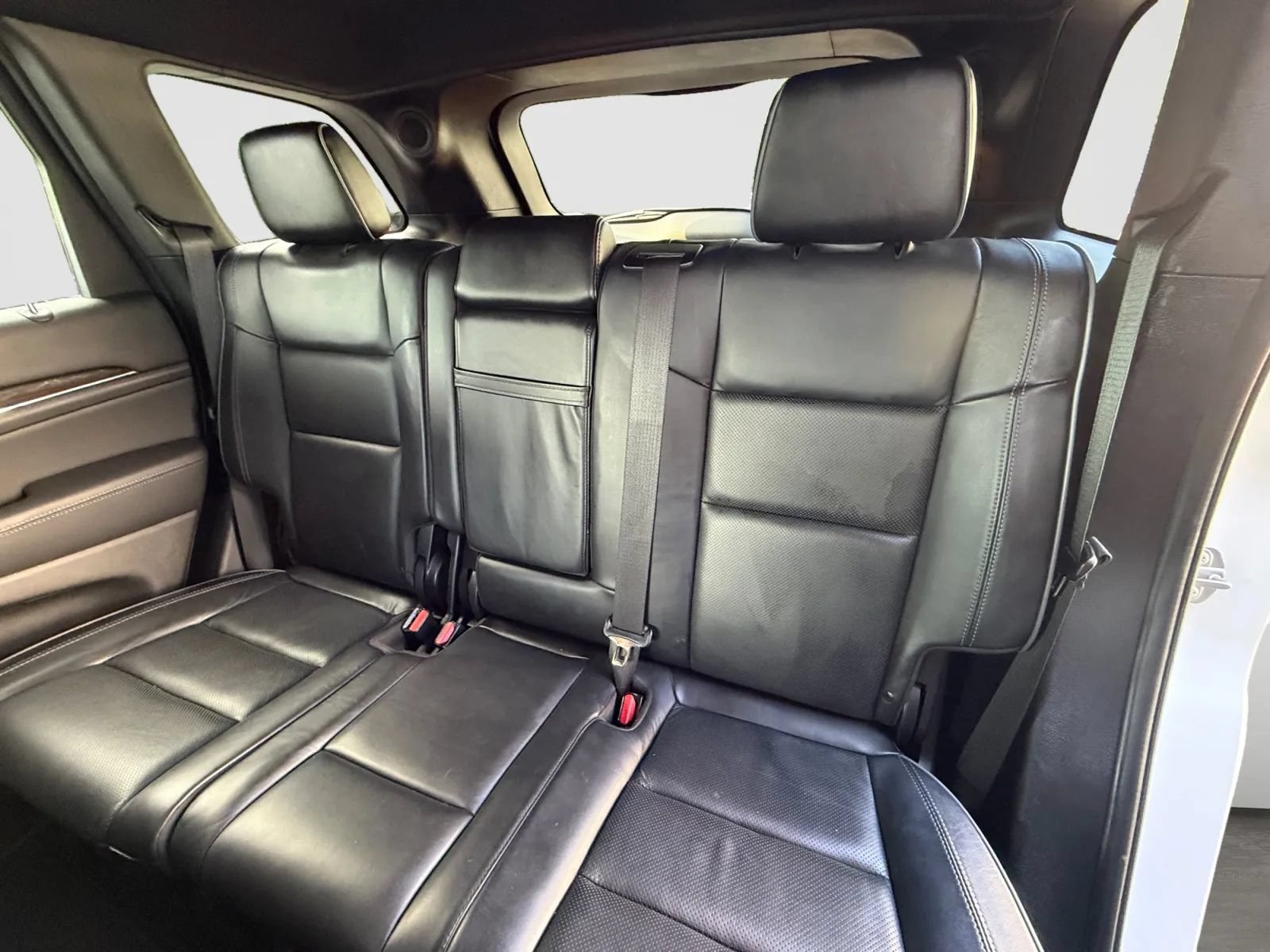 Used 2020 Jeep Grand Cherokee Overland AWD/4WD image 15