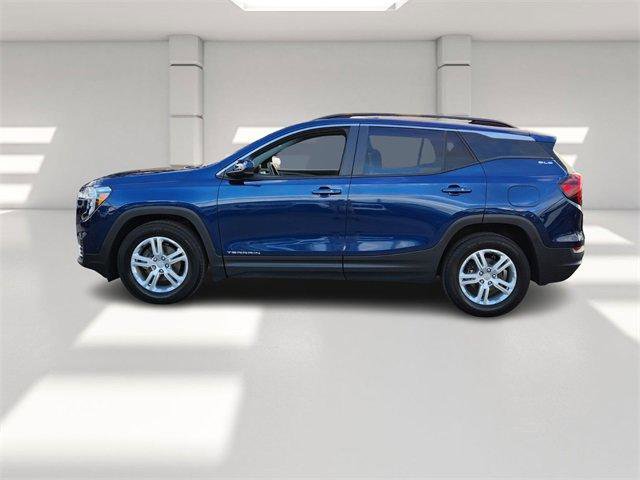 Certified 2022 GMC Terrain SLE w/ Driver Convenience Package image 2