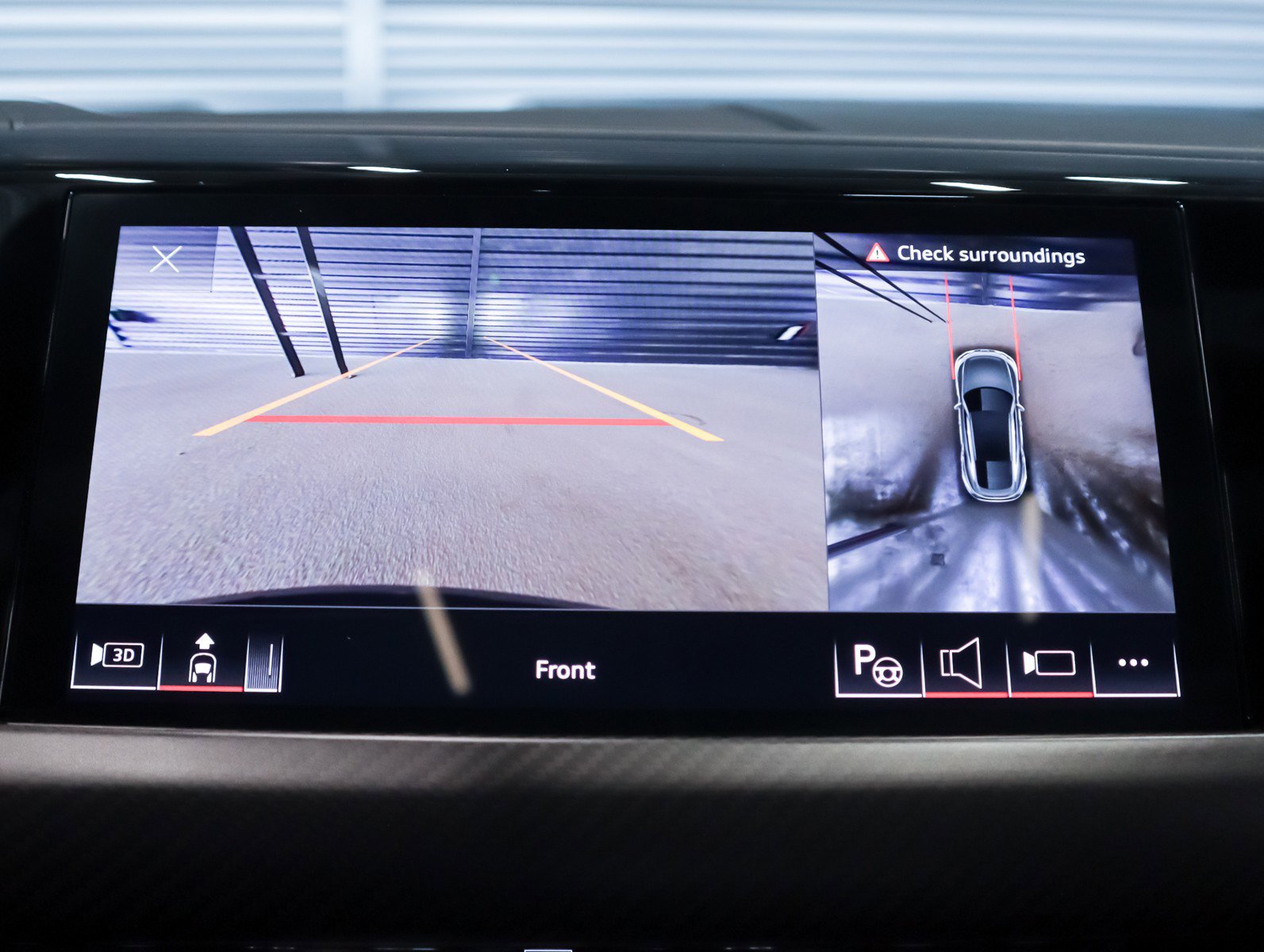 Used 2024 Audi RS e-tron GT w/ Carbon Performance Package image 24