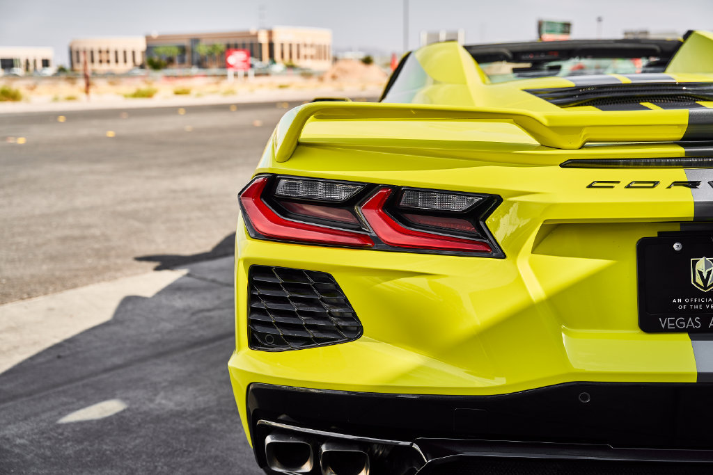 Used 2022 Chevrolet Corvette Stingray Premium Conv w/ Z51 Performance Package RWD image 12