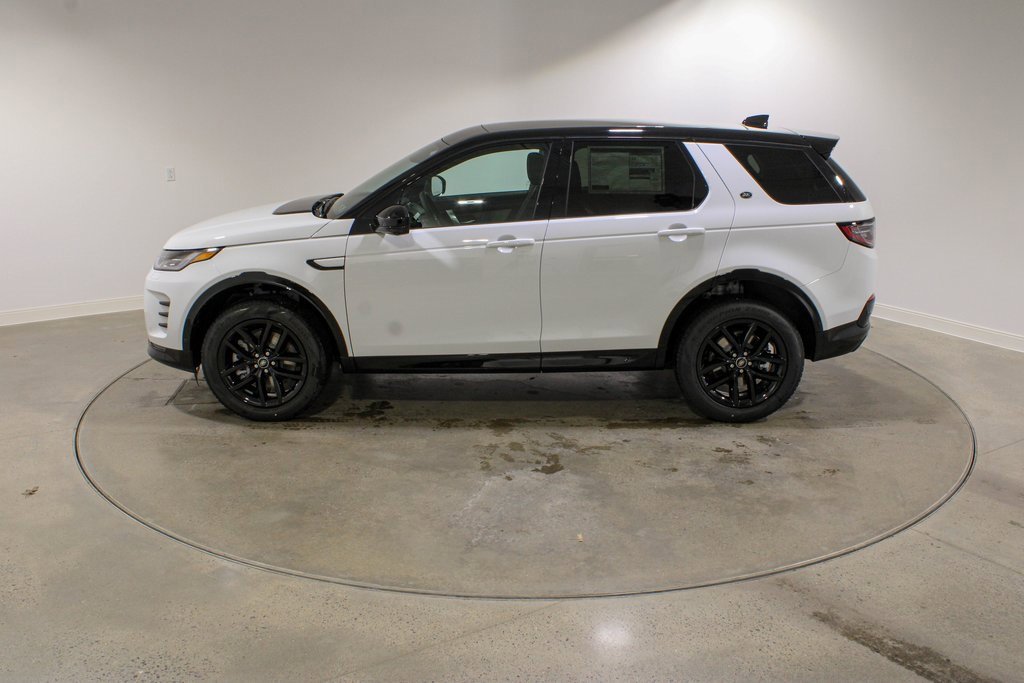 New 2026 Land Rover Discovery Sport Landmark image 2