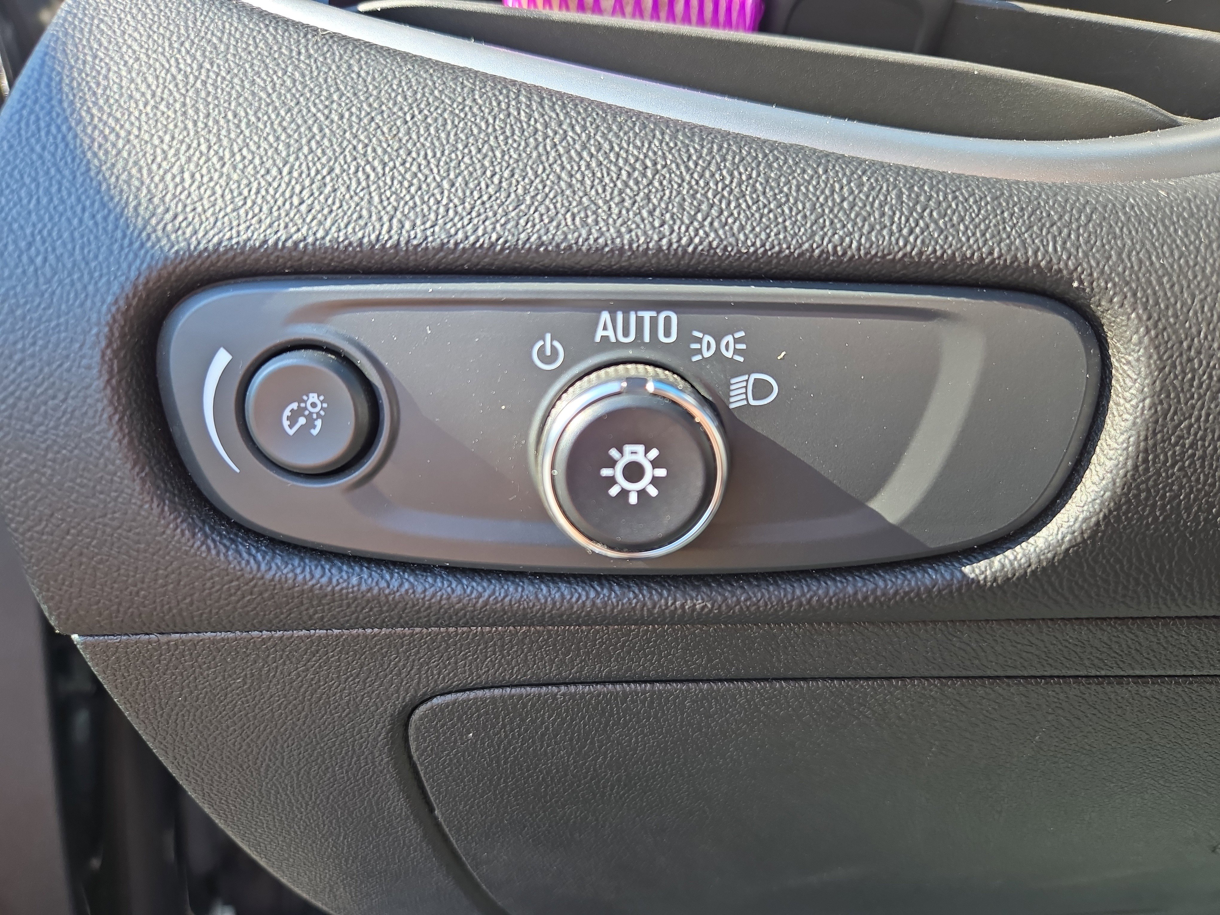 Used 2023 Chevrolet Malibu LT image 15