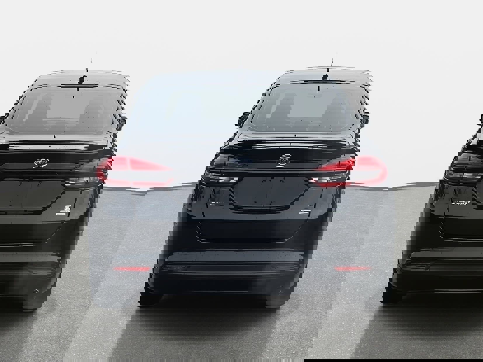 Used 2017 Ford Fusion SE w/ Fusion SE Technology Package image 6