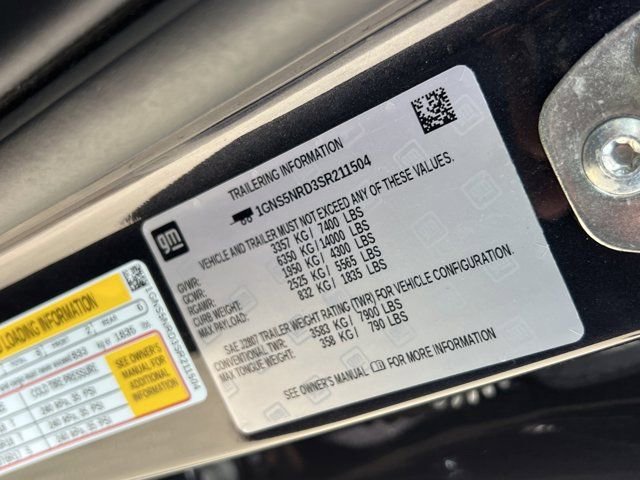 Used 2025 Chevrolet Tahoe LT image 36