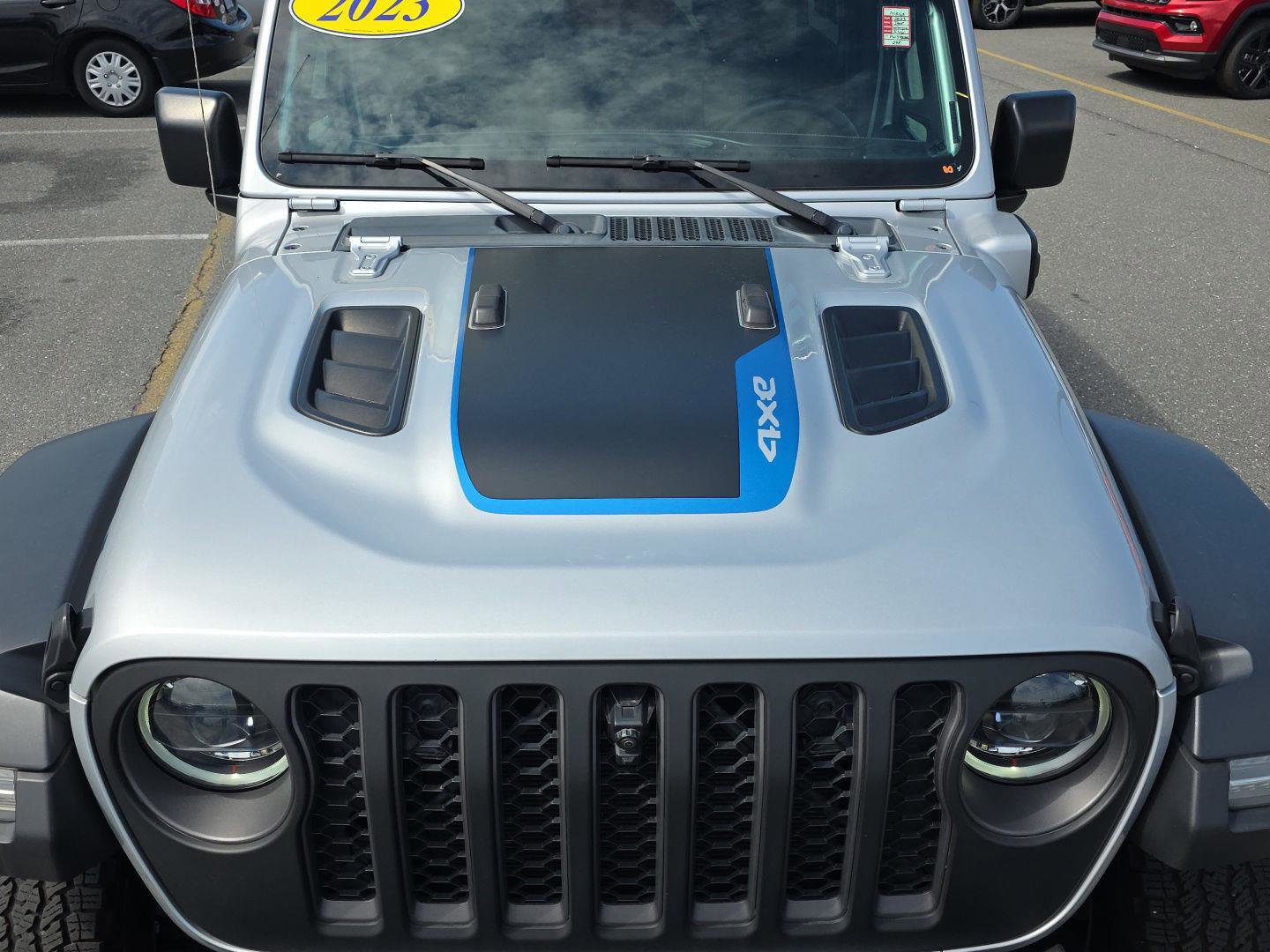 Used 2023 Jeep Wrangler Unlimited Rubicon 4xe w/ Steel Bumper Group AWD/4WD image 17