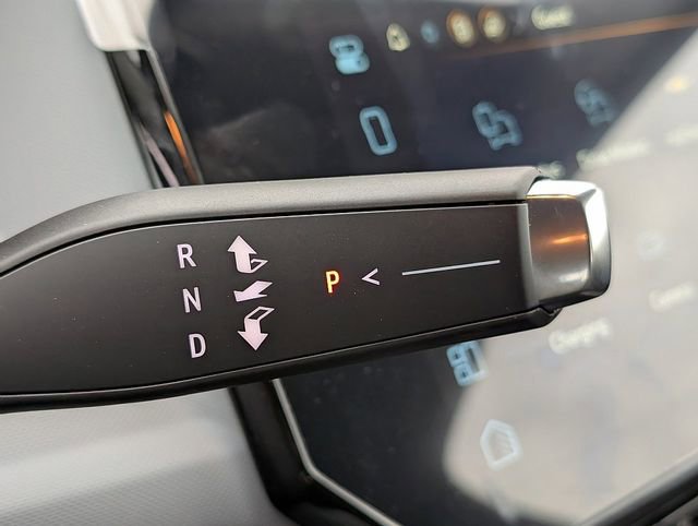 New 2027 Chevrolet Bolt LT w/ Comfort Package FWD image 20