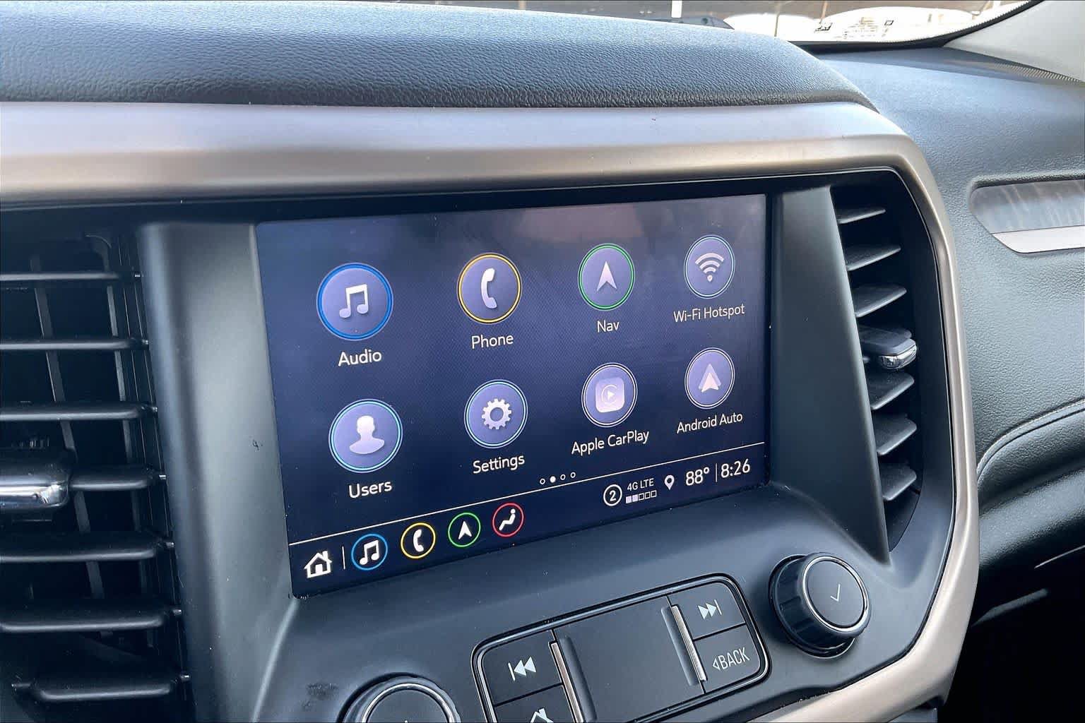 Certified 2023 GMC Acadia Denali w/ Denali Technology Package FWD image 31