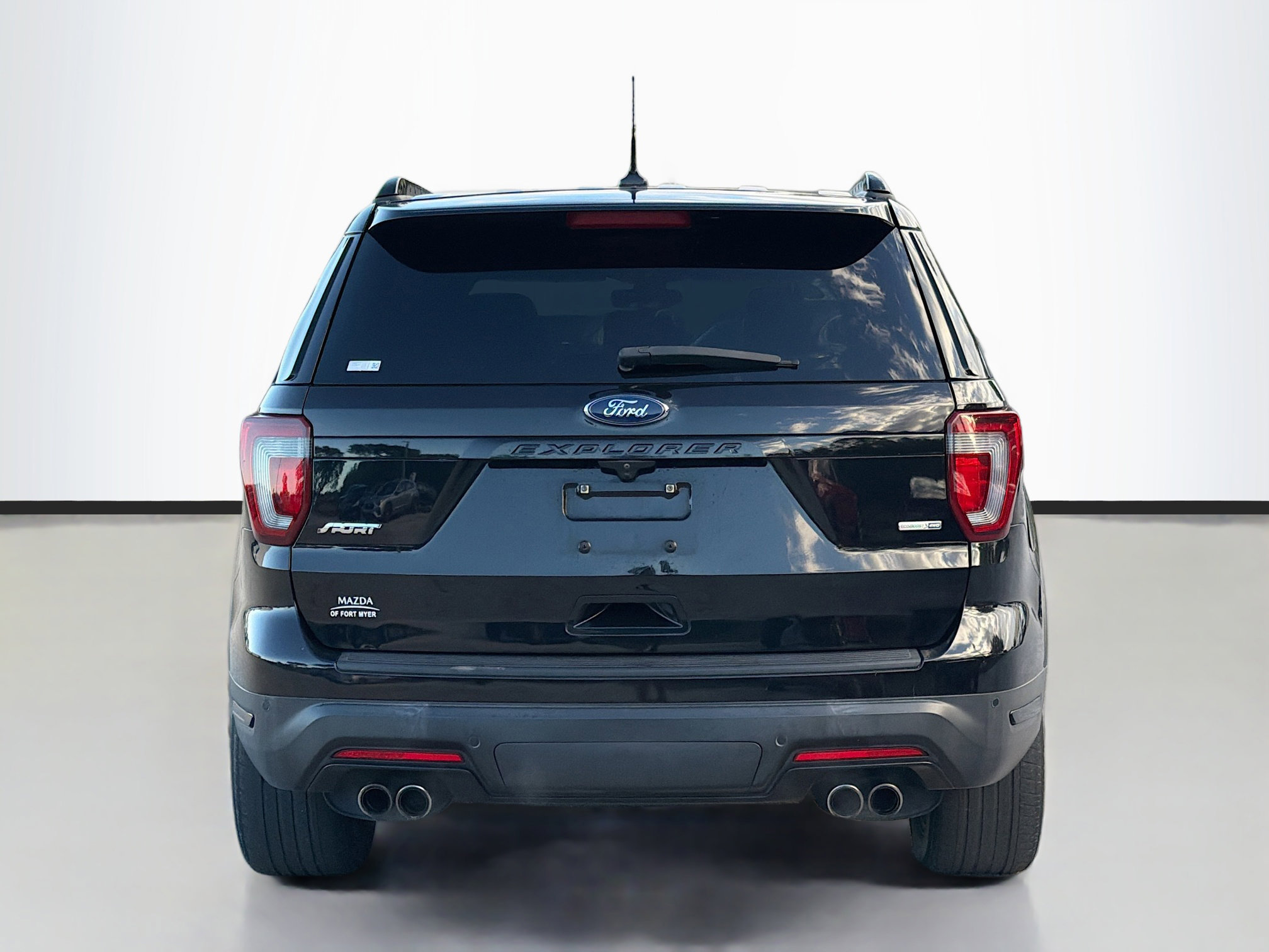 Used 2019 Ford Explorer Sport w/ Equipment Group 401A image 4