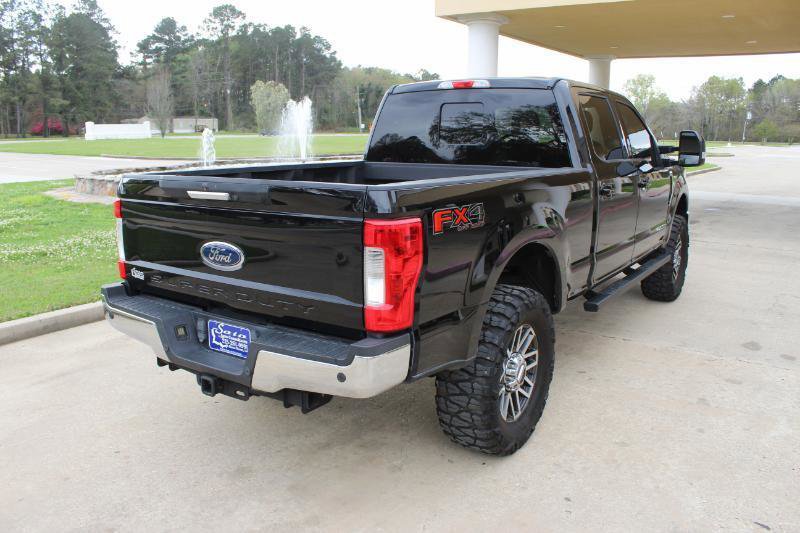 Used 2017 Ford F250 Lariat w/ FX4 Off-Road Package image 16