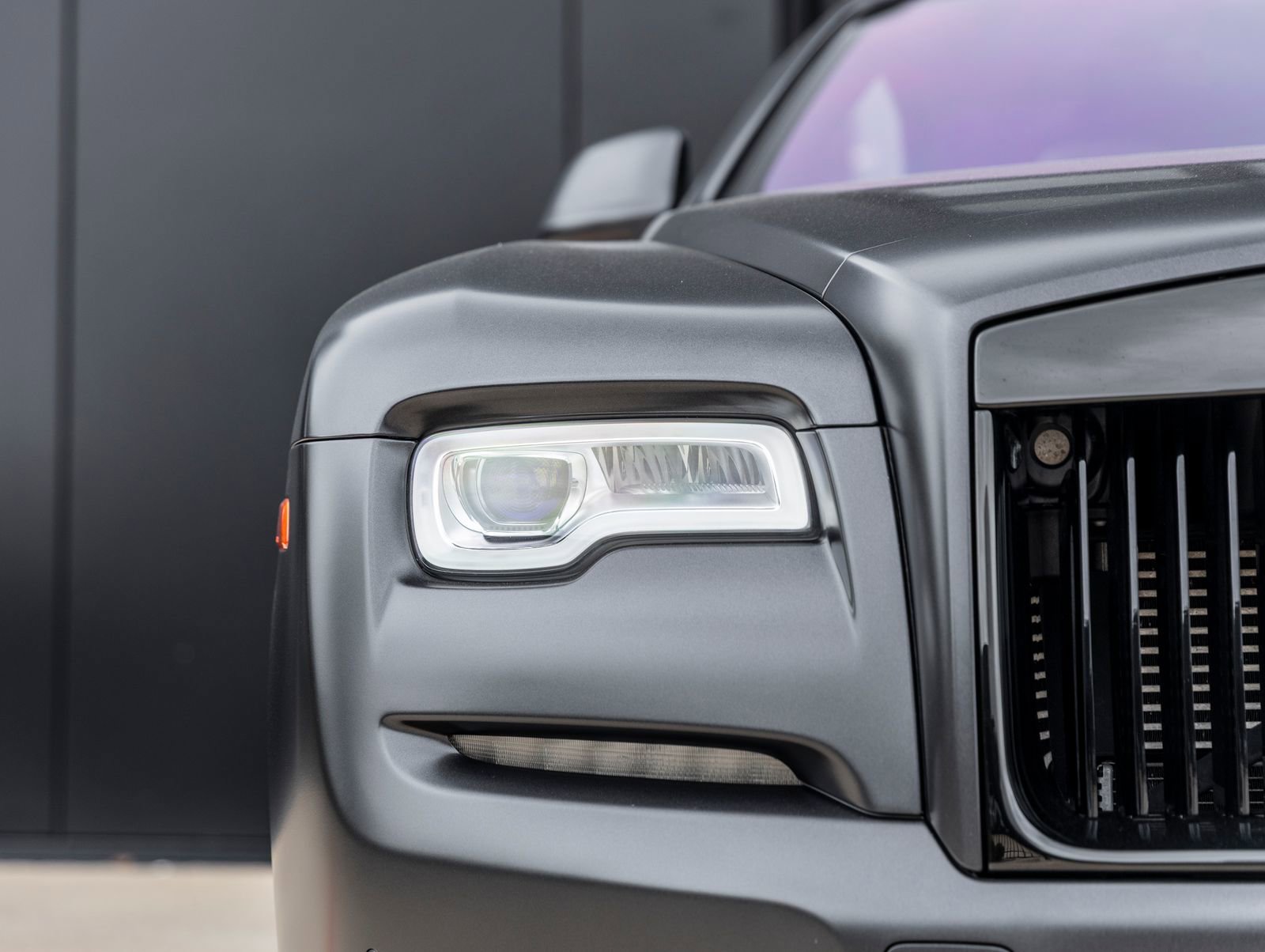 Used 2018 Rolls-Royce Wraith RWD image 23