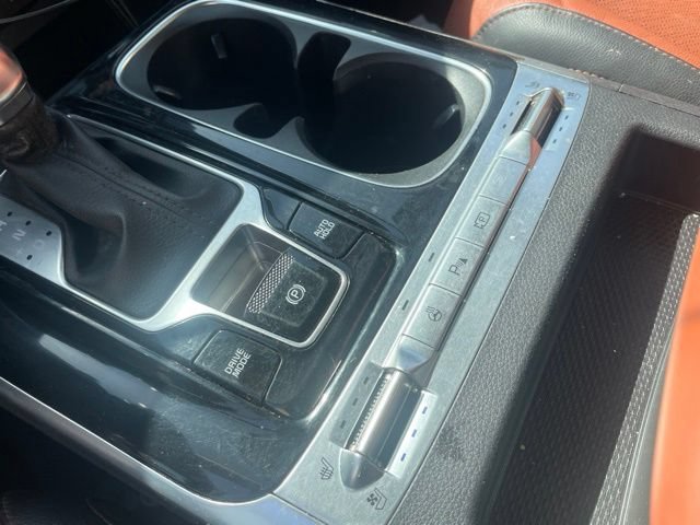 Used 2023 Kia Carnival SX Prestige FWD image 20