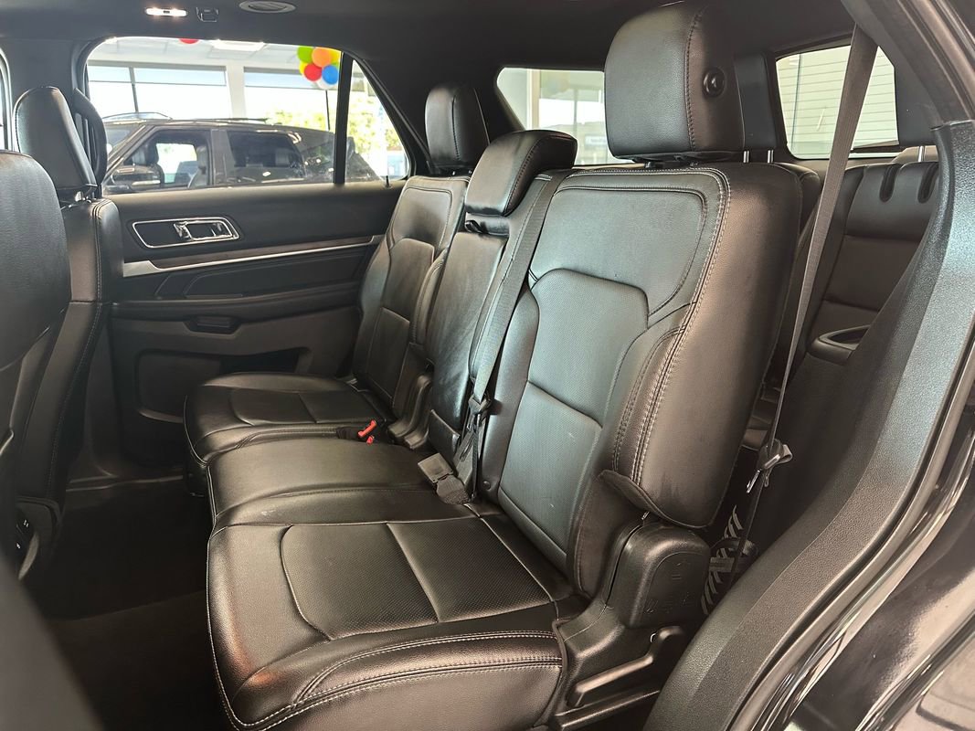 Used 2019 Ford Explorer Limited w/ Class III Trailer Tow Package AWD/4WD image 22