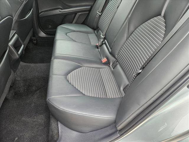 Used 2023 Toyota Camry SE image 17