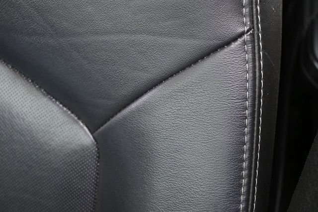 Used 2016 Cadillac SRX Luxury w/ Driver Awareness Package AWD/4WD image 11