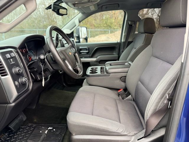 Used 2015 Chevrolet Silverado 2500 LT w/ LT Convenience Package image 5