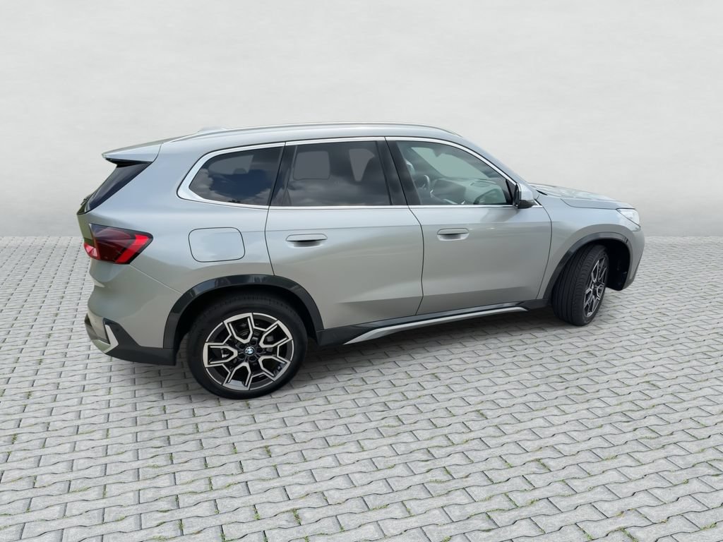 Used 2026 BMW X1 xDrive28i w/ Technology Package AWD/4WD image 8