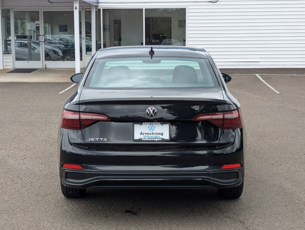 Used 2024 Volkswagen Jetta S FWD image 4
