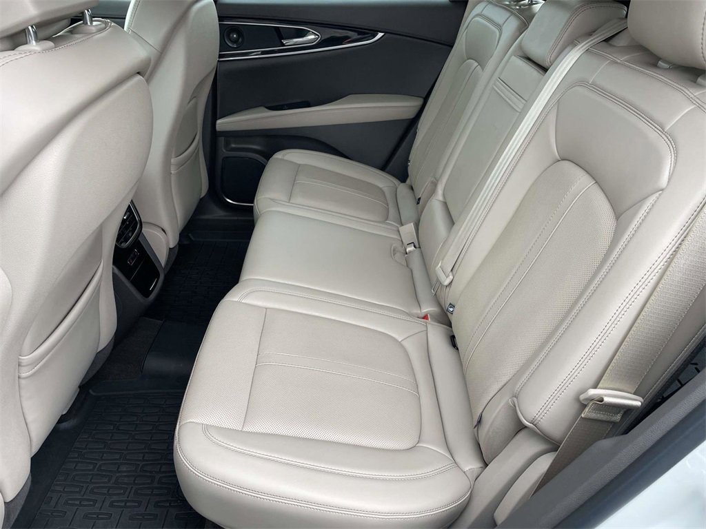 Certified 2023 Lincoln Nautilus Reserve w/ Equipment Group 201A image 12