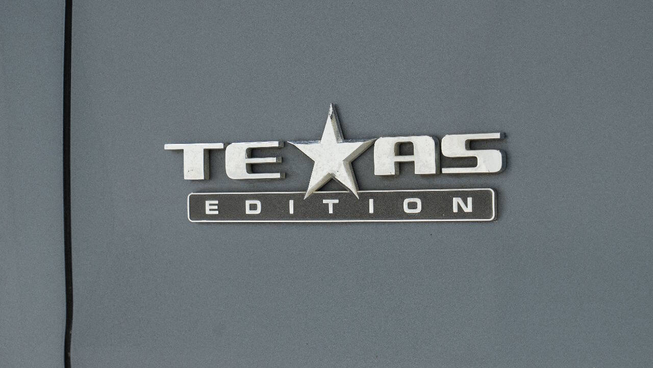 Used 2015 GMC Sierra 1500 SLE w/ Texas SLE Value Package AWD/4WD image 17