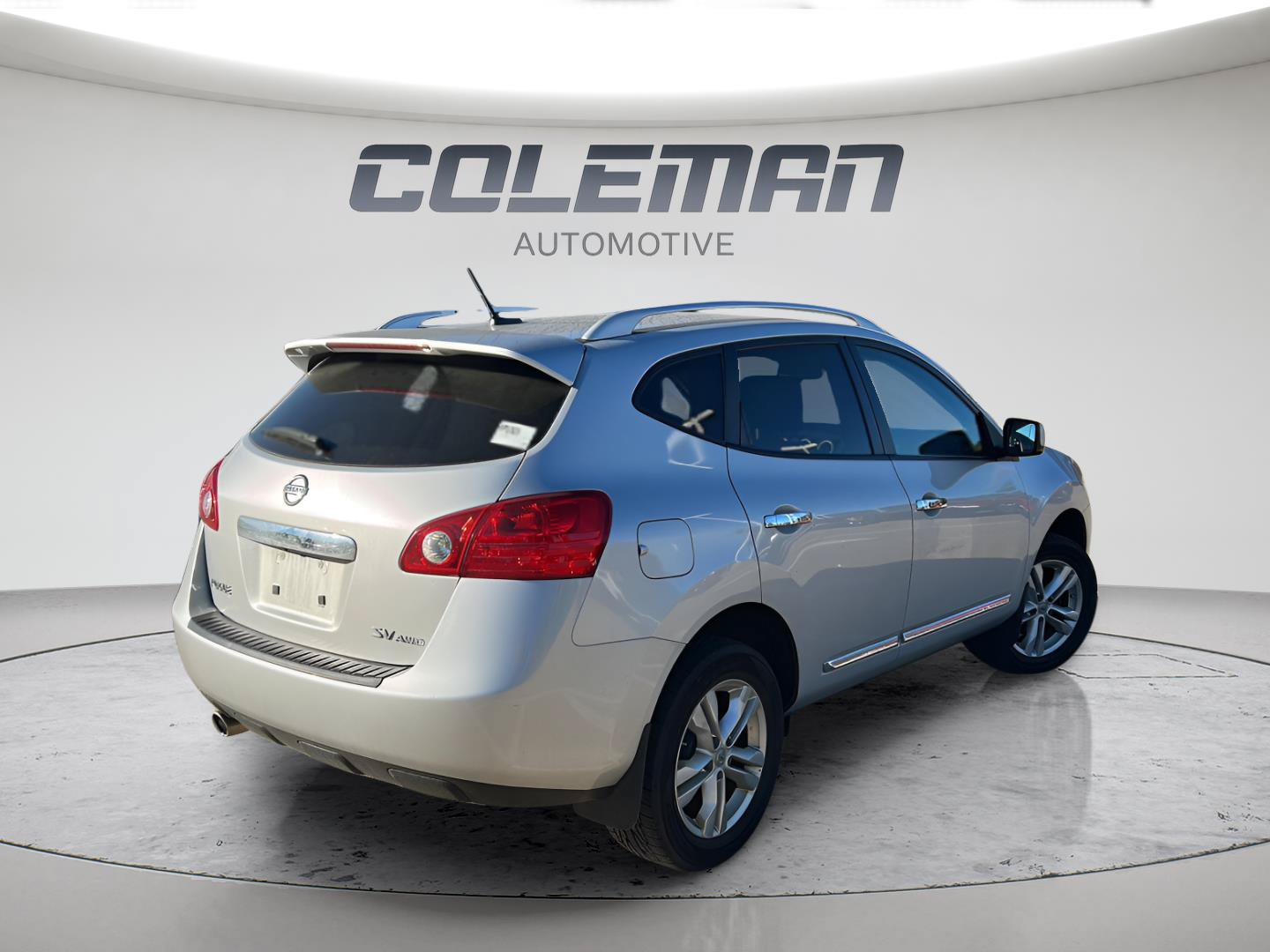 Used 2013 Nissan Rogue SV AWD/4WD image 3