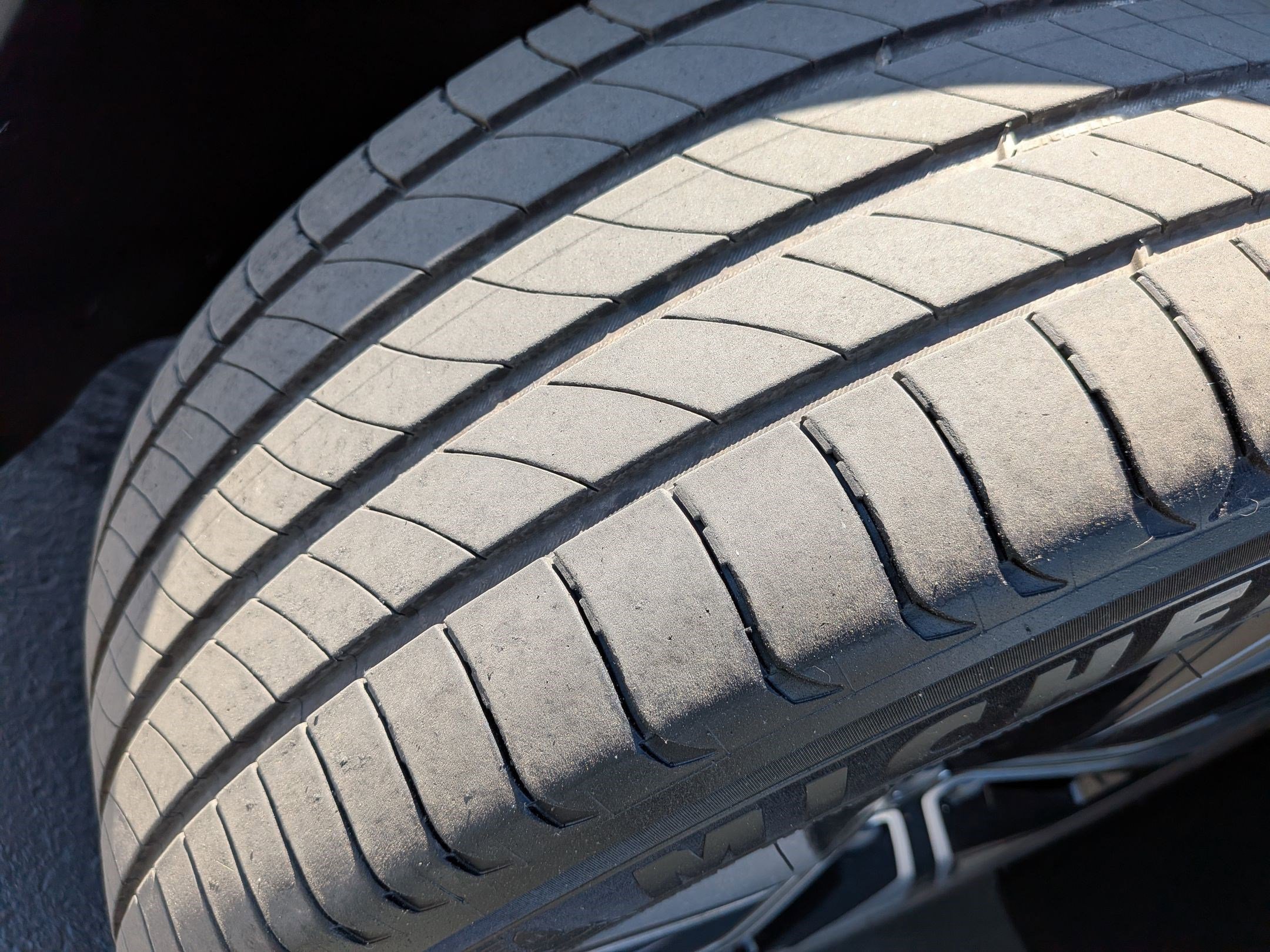 Used 2023 Polestar Polestar 2 w/ Pilot Pack image 12