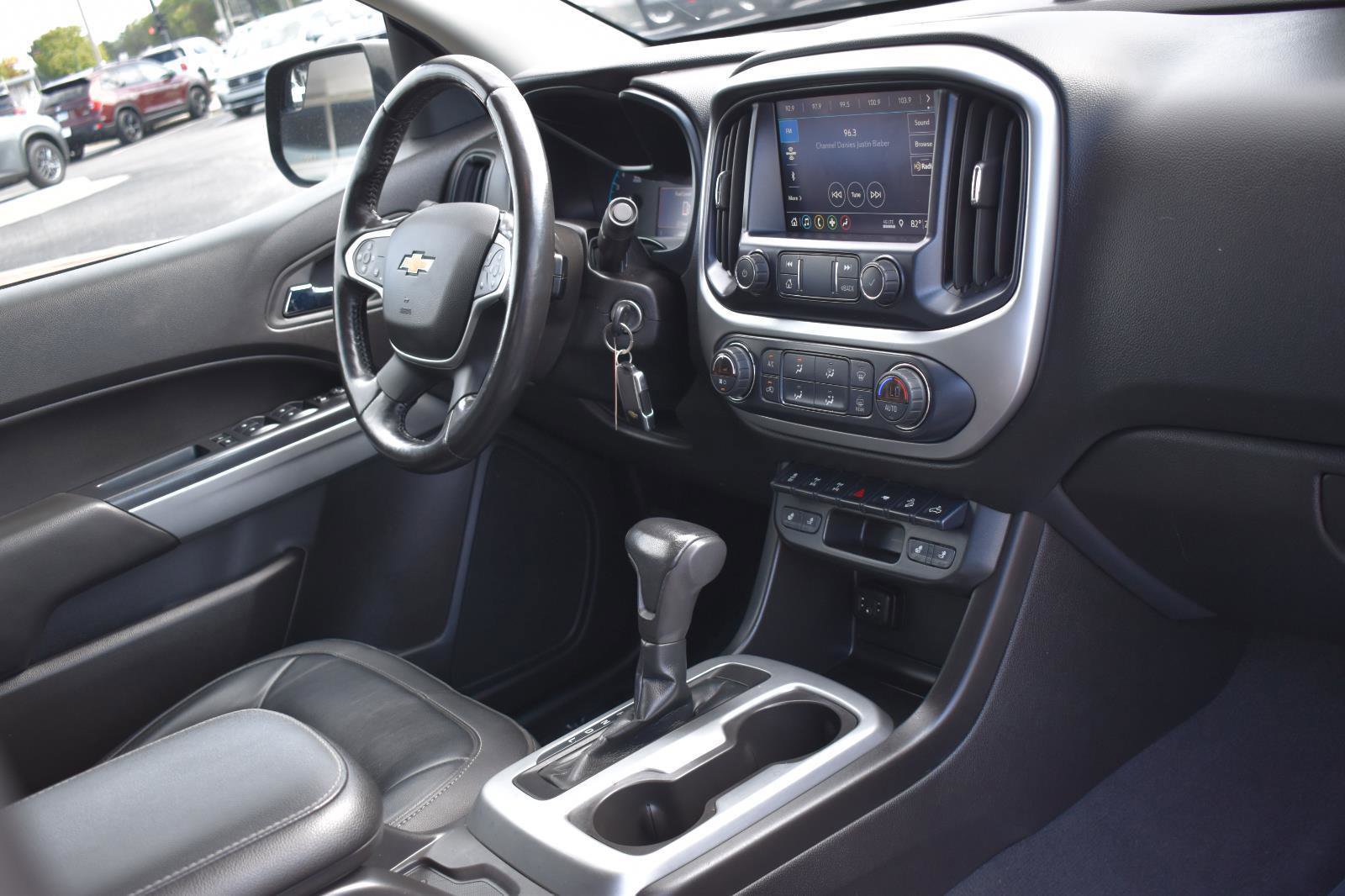 Used 2019 Chevrolet Colorado ZR2 w/ ZR2 Midnight Special Edition image 12