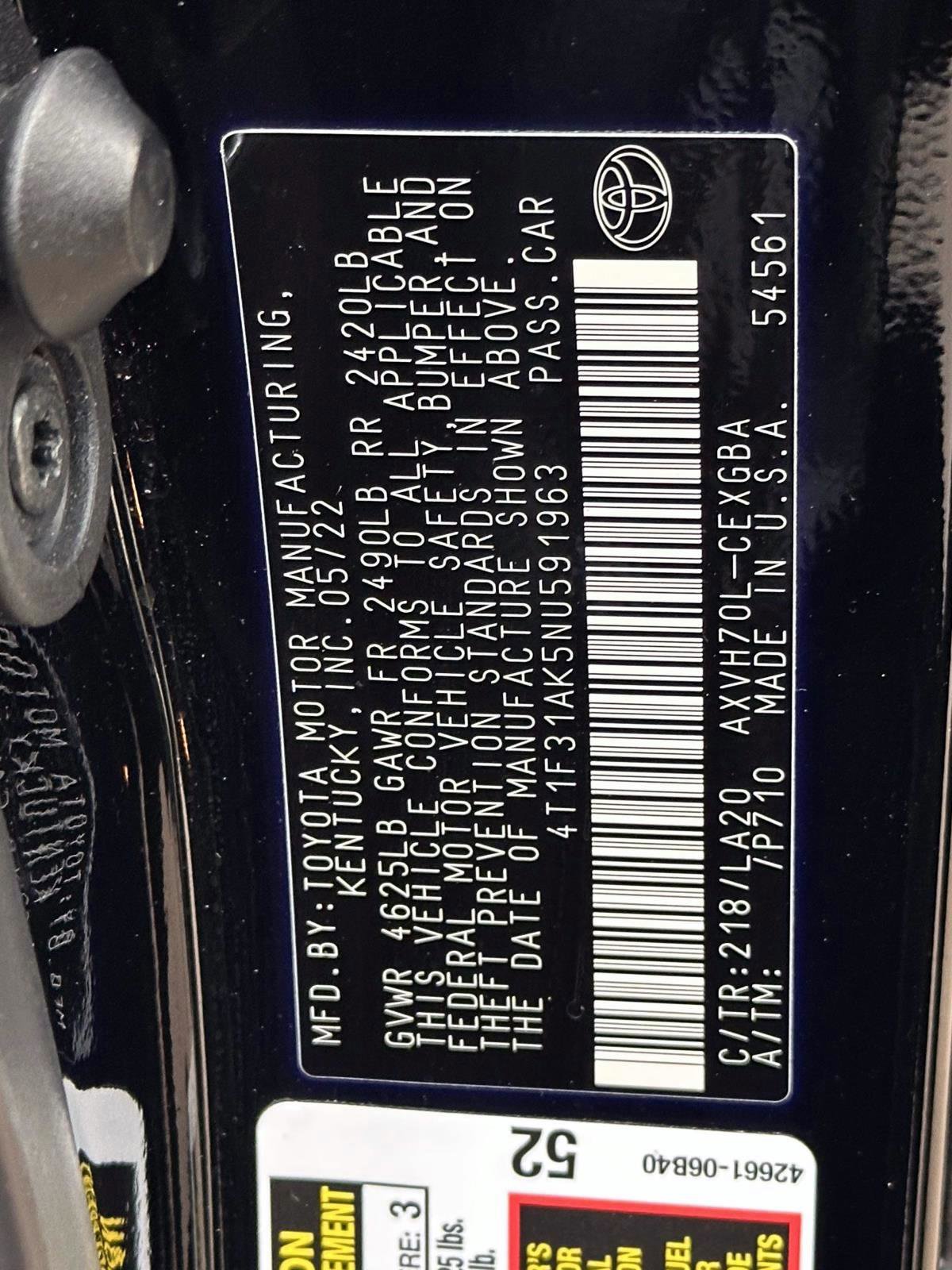 Used 2022 Toyota Camry XLE w/ Navigation Upgrade Package image 30