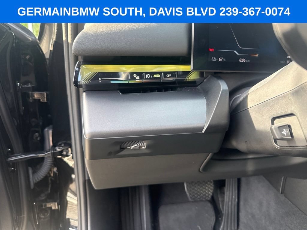 Certified 2024 BMW i5 eDrive40i w/ Premium Package RWD image 10