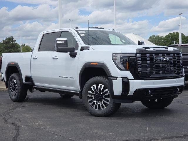 New 2026 GMC Sierra 2500 Denali Ultimate AWD/4WD image 2