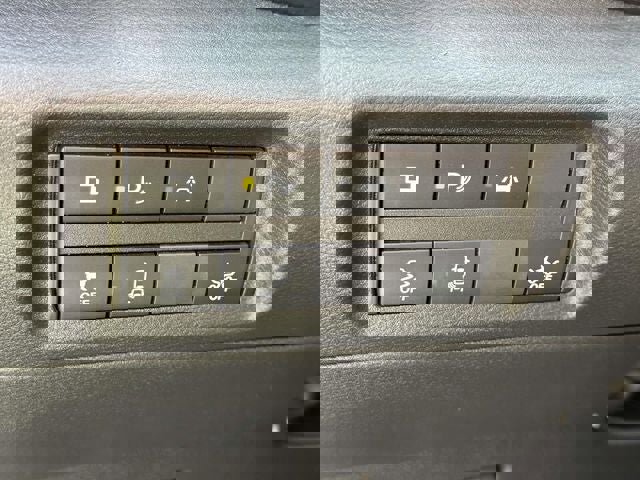 Certified 2021 Nissan Kicks S image 18