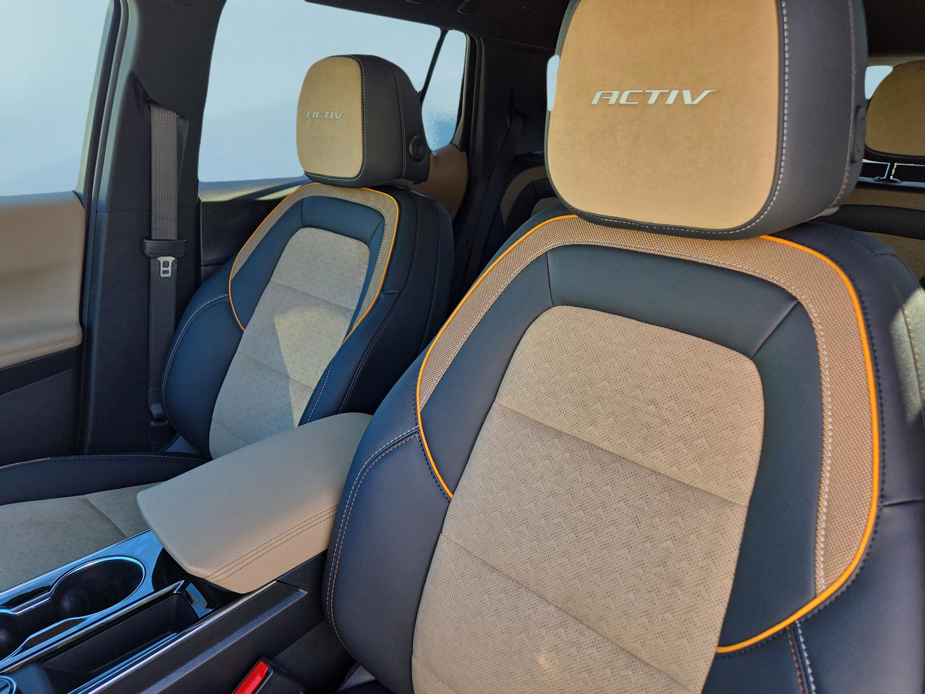 New 2026 Chevrolet Equinox ACTIV image 16