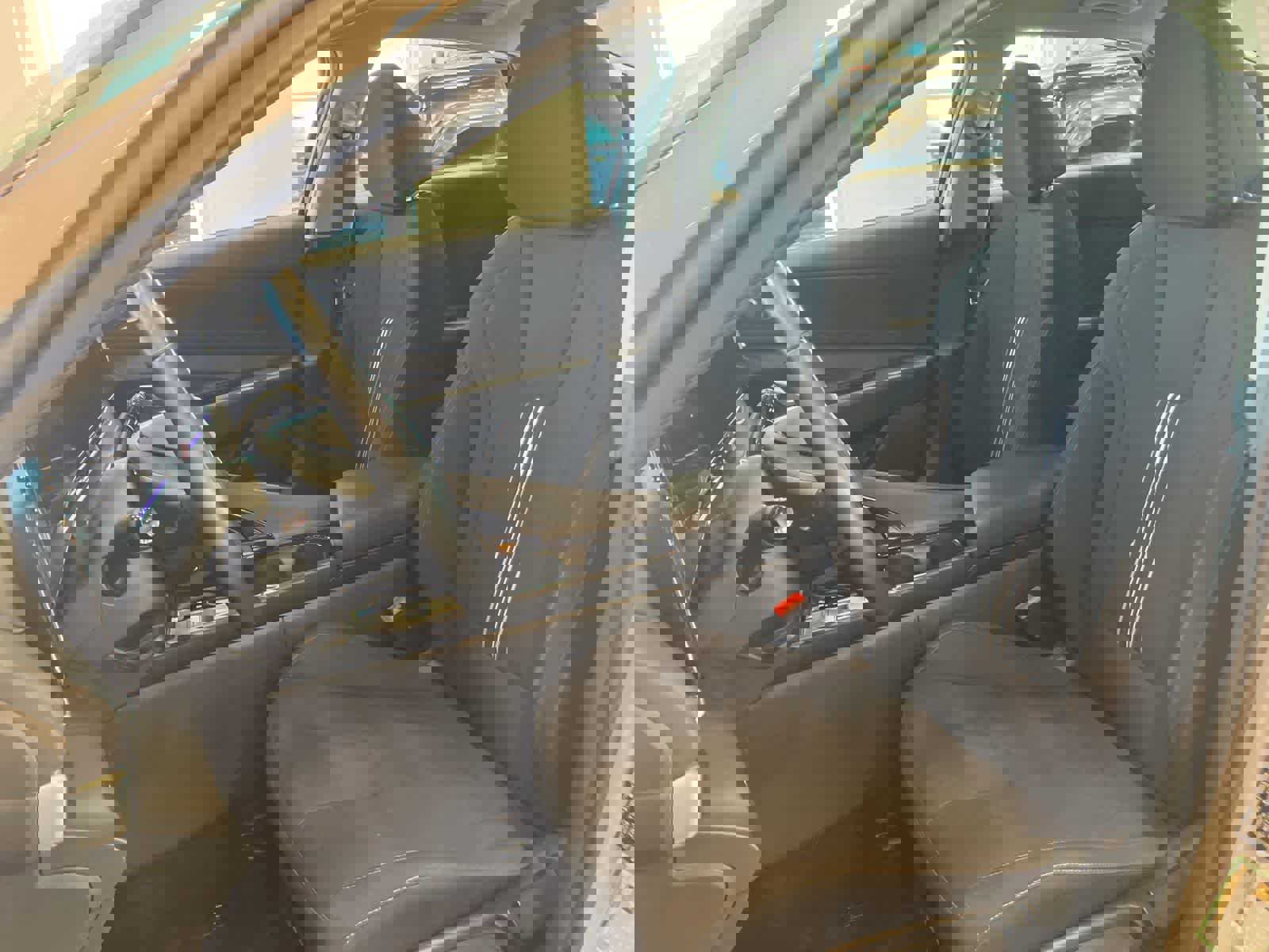 Used 2025 Hyundai Elantra SEL image 12