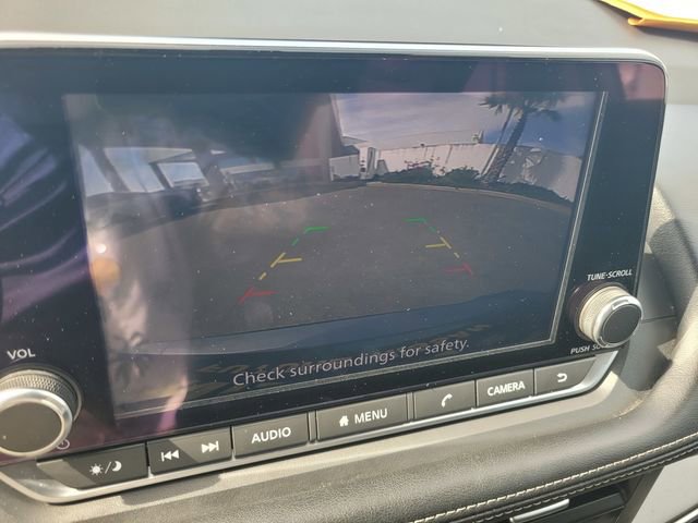 Certified 2024 Nissan Rogue SV image 21