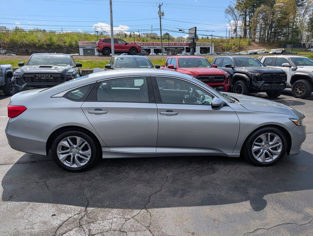 Used 2019 Honda Accord LX image 9