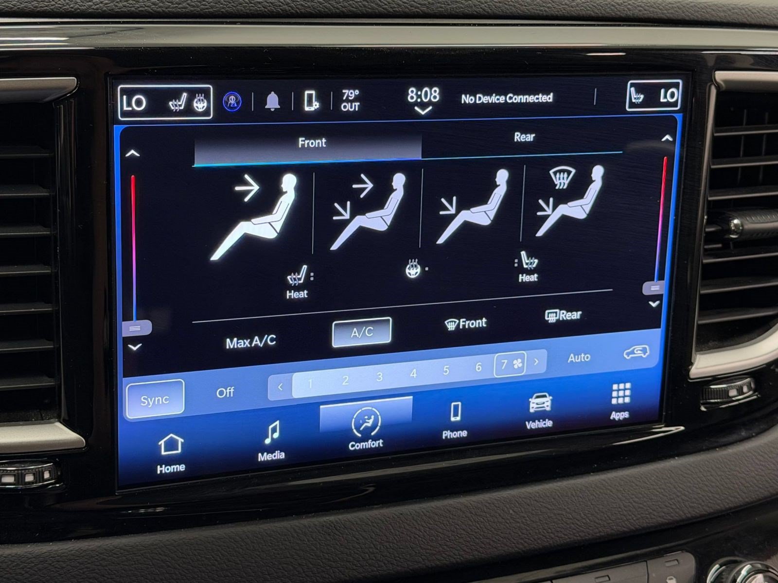 Used 2023 Chrysler Pacifica Touring-L FWD image 27