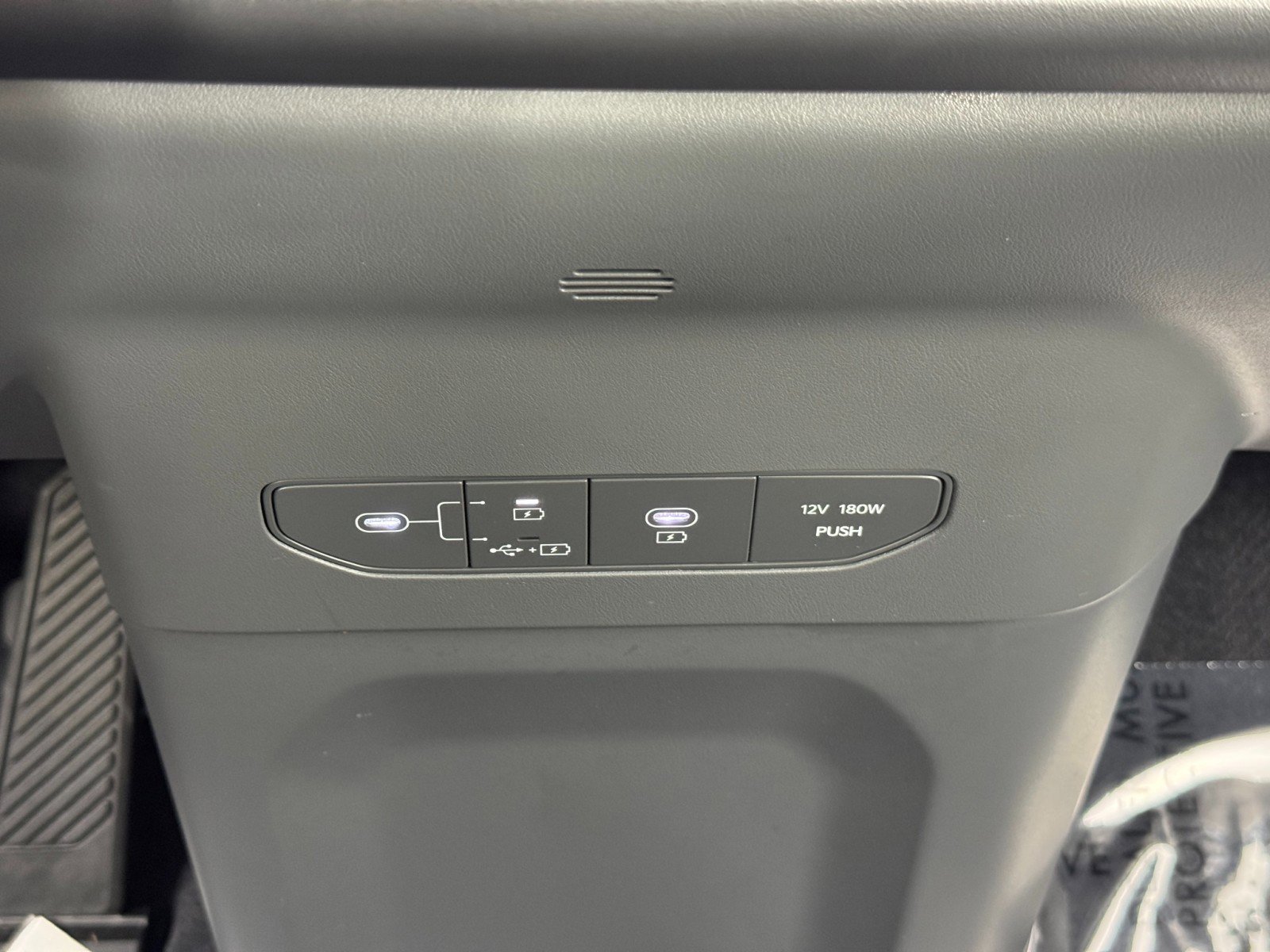 Used 2024 Kia EV9 Light Long Range image 30