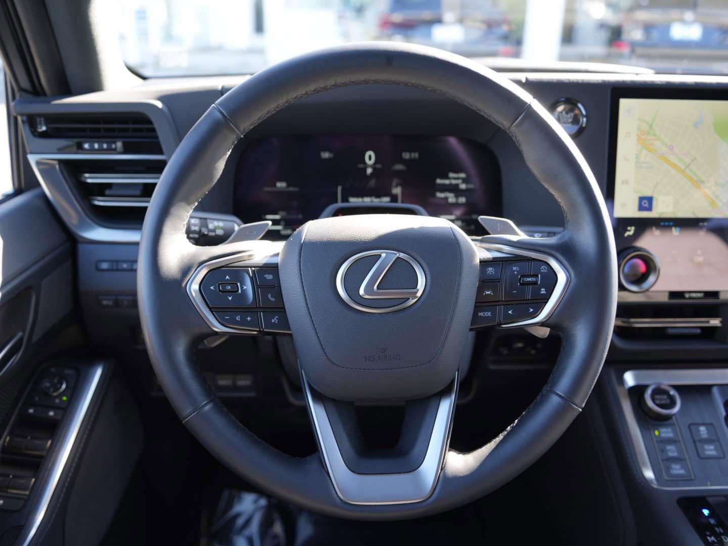 Used 2025 Lexus GX 550 w/ Accessory Package (CT) image 11