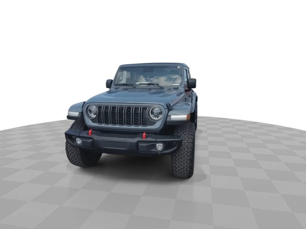 Used 2025 Jeep Wrangler Unlimited Rubicon AWD/4WD image 3