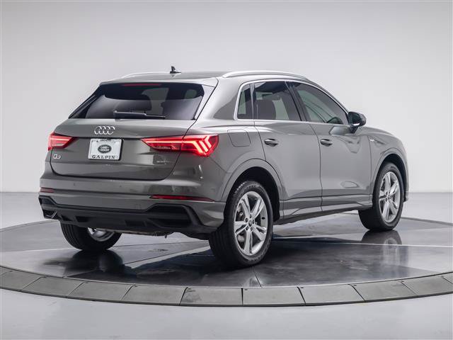 Used 2024 Audi Q3 2.0T Premium Plus w/ Premium Plus Package AWD/4WD image 5
