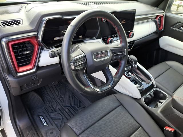 Used 2024 GMC Canyon AT4X image 17