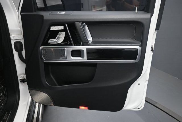 Certified 2025 Mercedes-Benz G 550 image 32