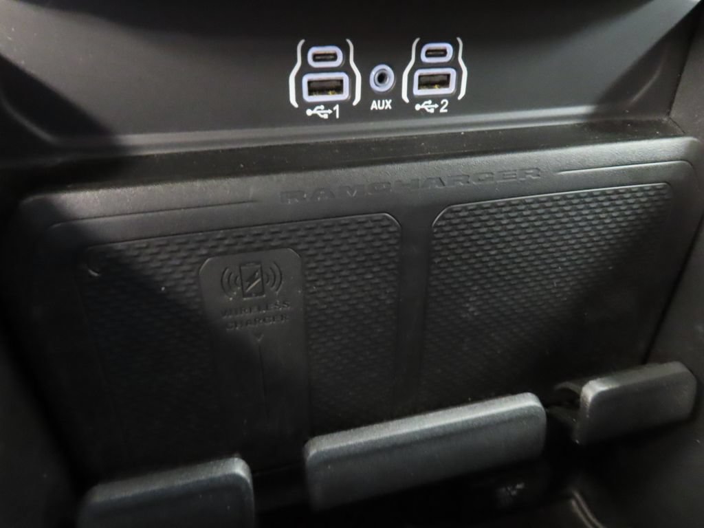 Used 2025 RAM 1500 Big Horn AWD/4WD image 60