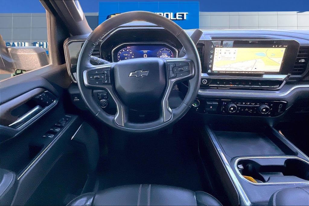 Used 2024 Chevrolet Silverado 2500 High Country w/ High Country Premium Package AWD/4WD image 9
