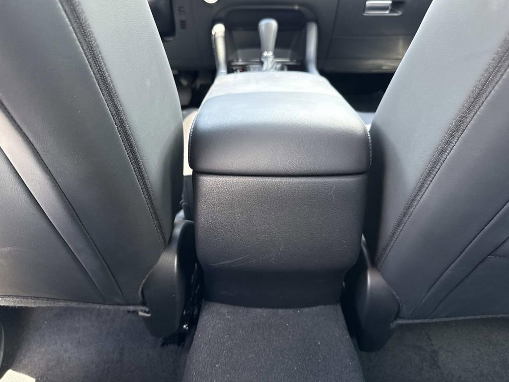 Certified 2025 MAZDA MAZDA3 2.5 Turbo Sedan w/Premium Plus image 23