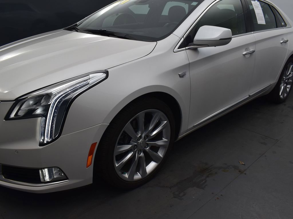 Used 2019 Cadillac XTS Vsport Platinum image 33