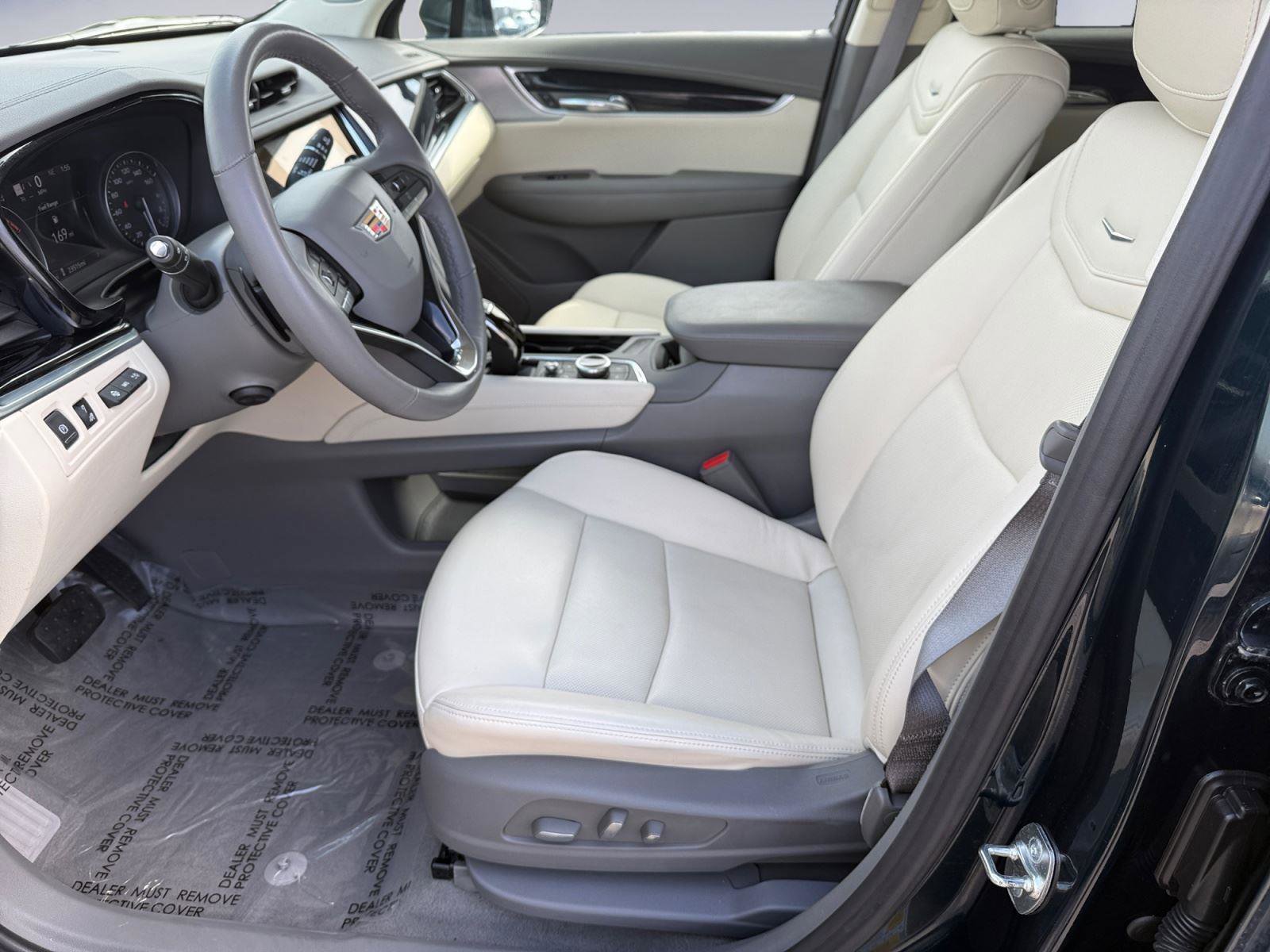 Certified 2024 Cadillac XT6 Premium Luxury w/ Technology Package image 15