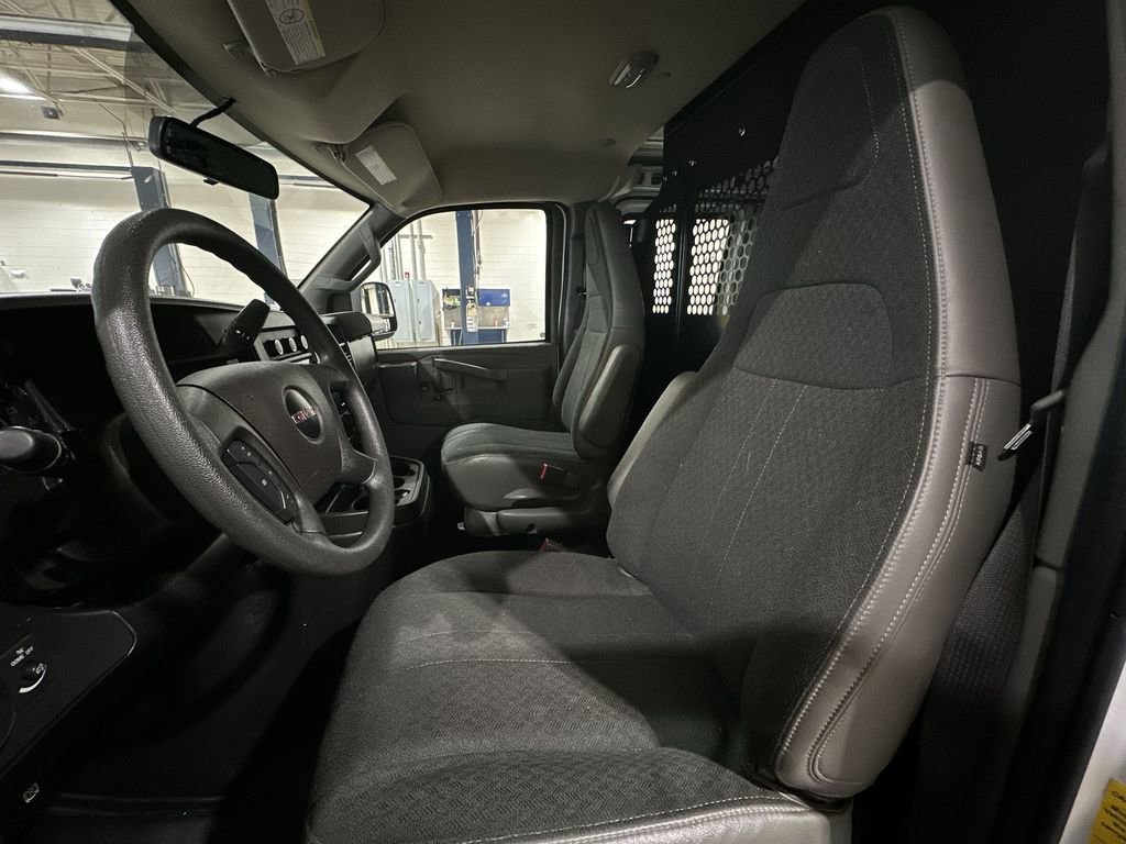 Used 2024 GMC Savana 2500 w/ Driver Convenience Package image 13