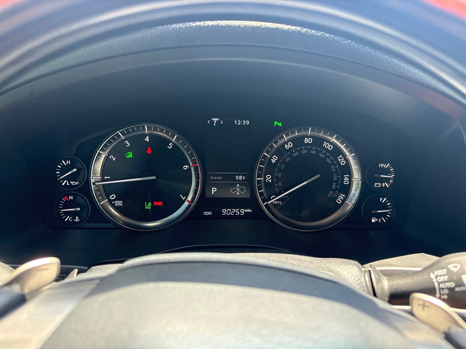 Used 2019 Lexus LX 570 4WD w/ Luxury Package image 24