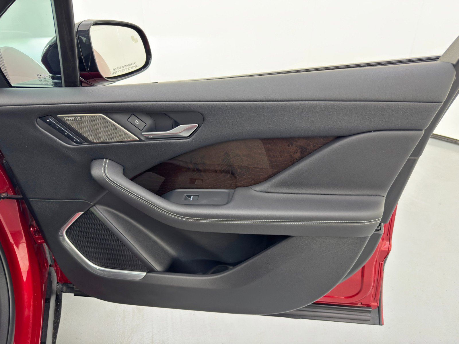 Used 2022 Jaguar I-PACE HSE image 46