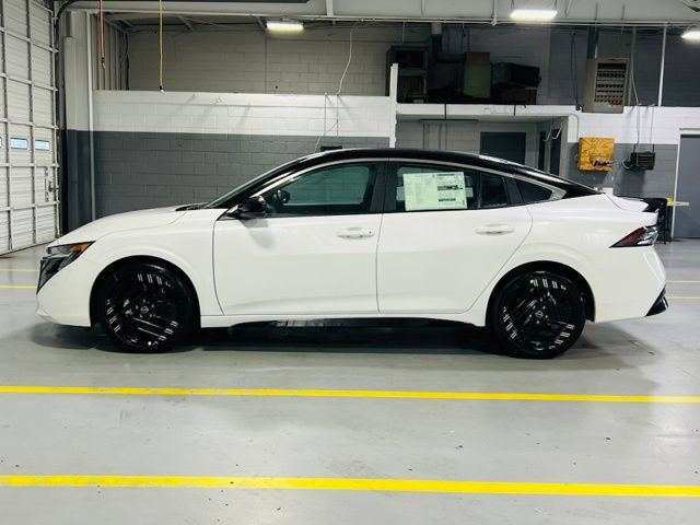 New 2026 Nissan Sentra SR w/ SR All Weather Package FWD image 13